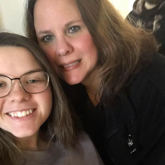 Meet your Posher, Rebecca - Picture 1 of 1